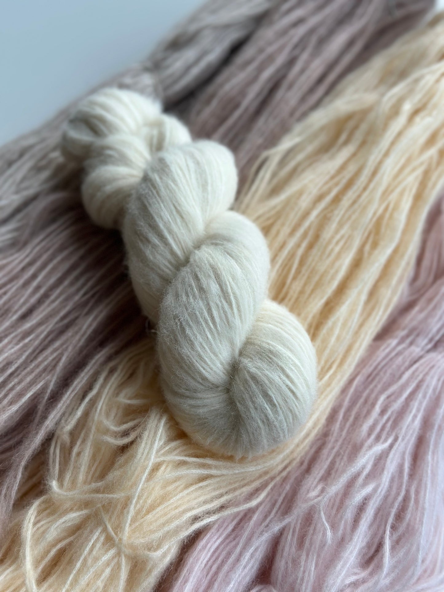 Garnpaket Navigate Shawl by Ani Knits - Lieferzeit 5-10 Tage