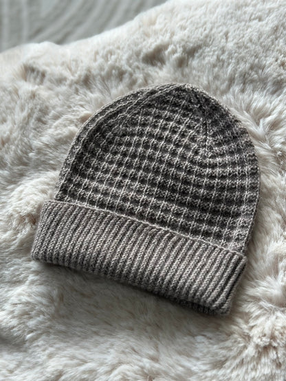 Caramel Waffle Hat by Sascha Knits - Lieferzeit 5-15 Tage
