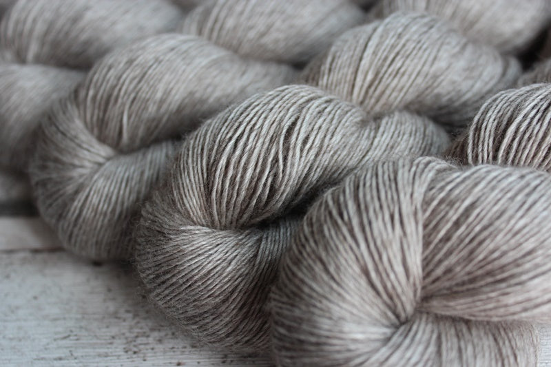 Merino Silk Yak Singles - Natural Grey