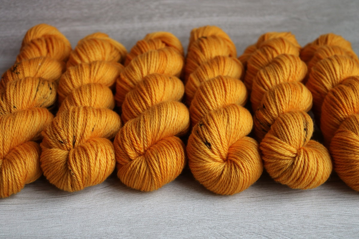 Aran Merino - Dragonfly in Amber