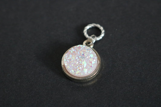 Stitch Marker - Antique Crystal - holo white