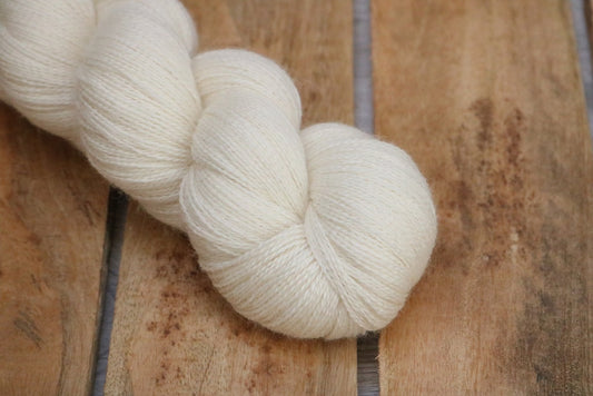 Lux Glam Lace 800 Meter - Verschiedene Varianten