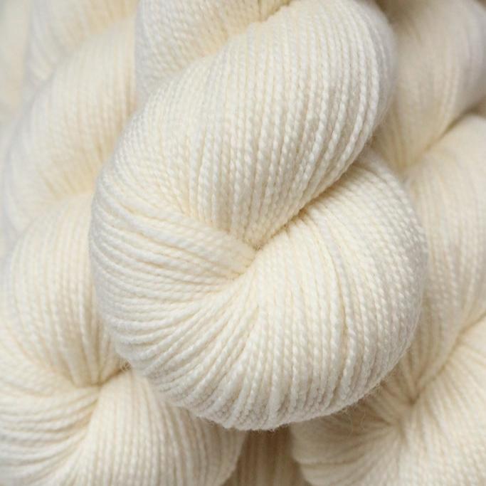 Custom dyeing - High Twist Merino Pure - Delivery time 5-10 days