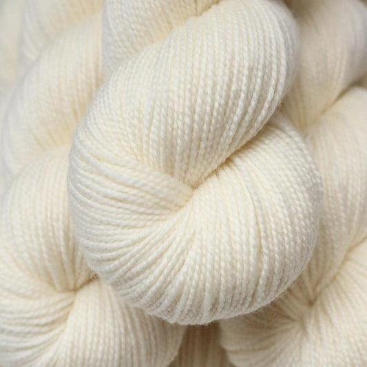 Auftragsfärbung - High Twist Merino Pure  - Lieferzeit 12-15 Tage