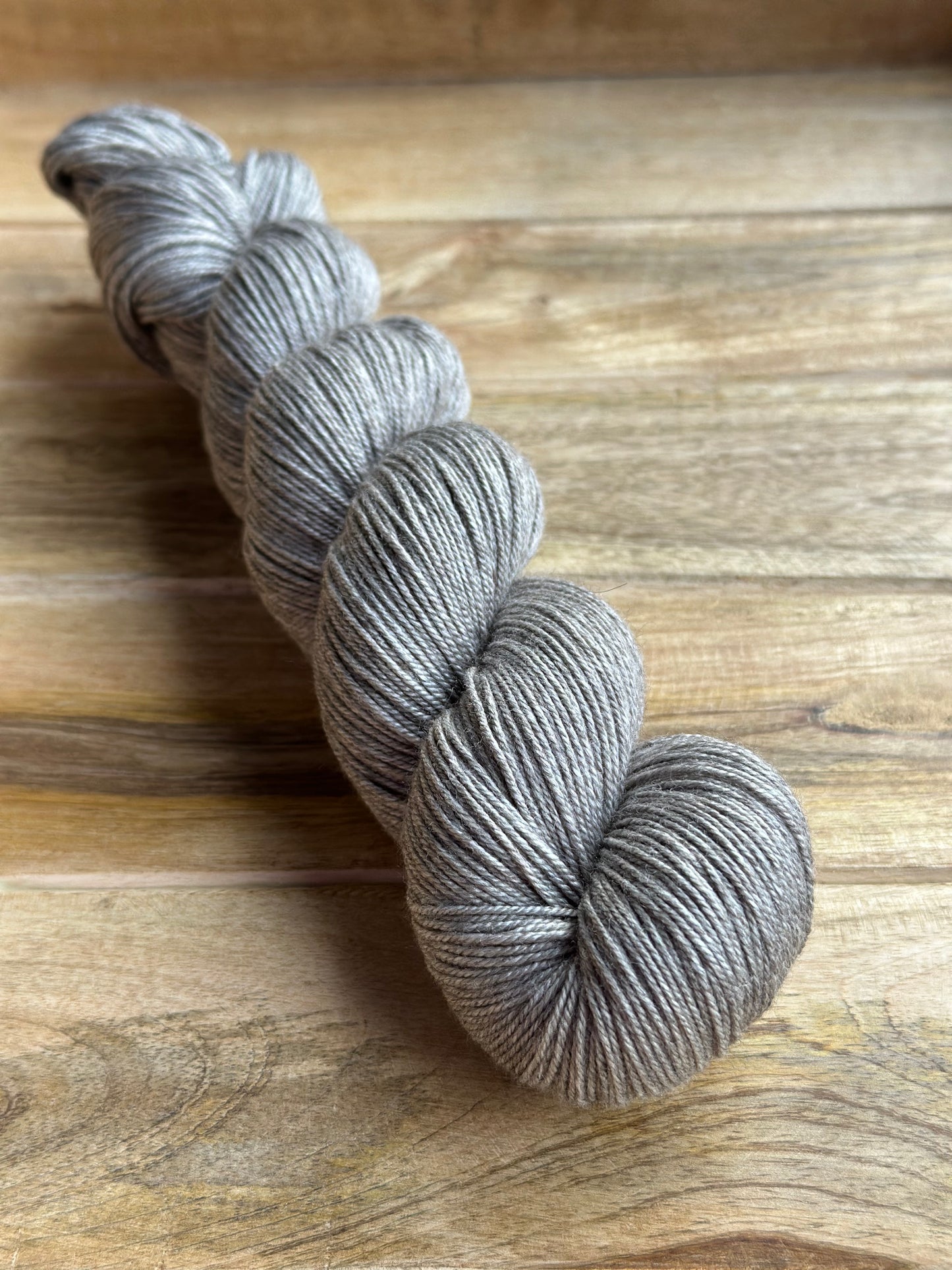 Auftragsfärbung - LUX YAK Natural Grey - Lieferzeit 12-15 Tage