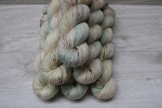 DK Merino - Sage Vintage