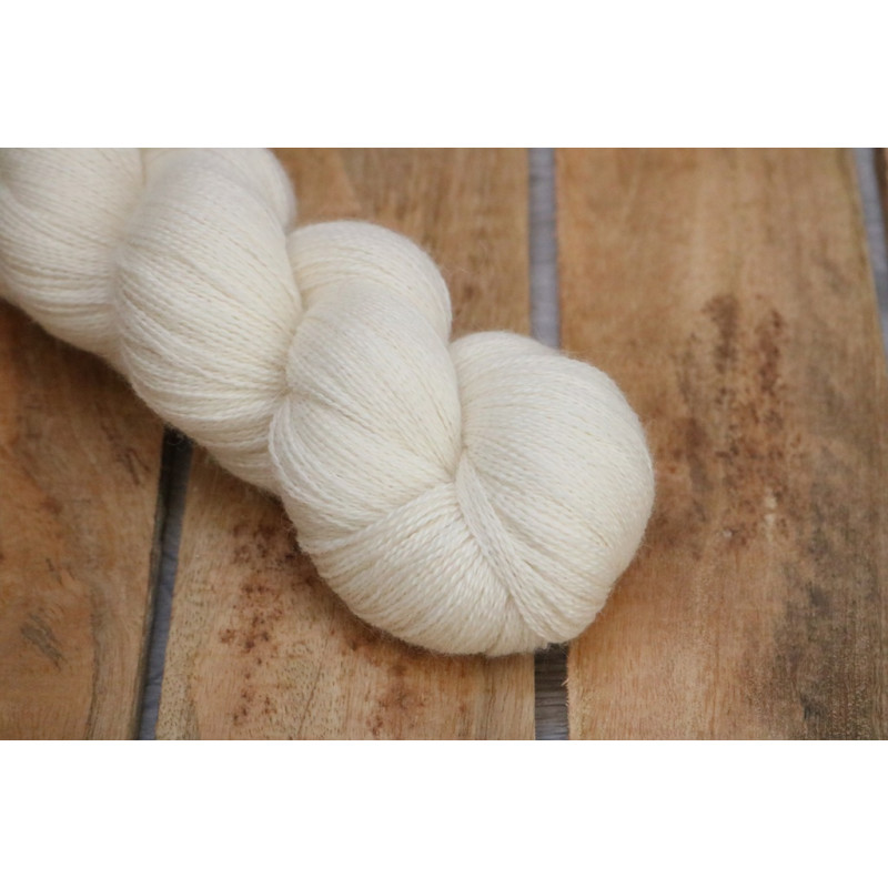 Lux Glam - dye to order Lux Glam Lace 800 Meter